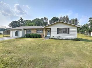 382 Old Union Ave, Church Hill, TN 37642