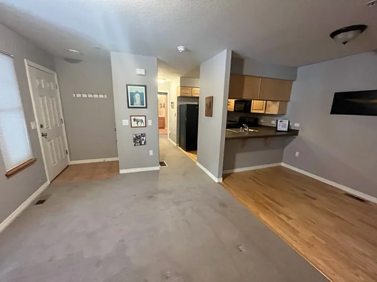 947 Laramie Blvd #B — Photo 2