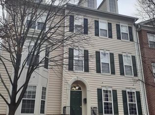 1567 Northern Neck Dr #153, Vienna, VA 22182