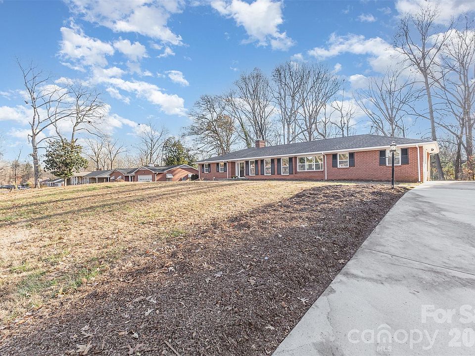 1st image of 1210 Brookwood Dr
