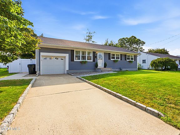 2nd image of 108 Ariel Place