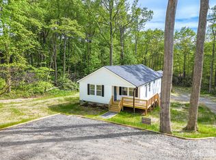 12 Knox Rd, Black Mountain, NC 28711
