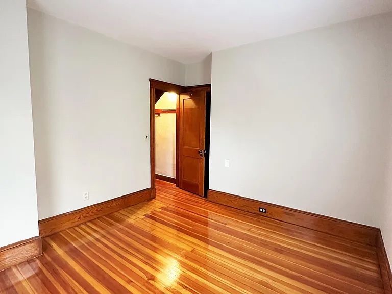 41 Elm St #1F — Photo 12