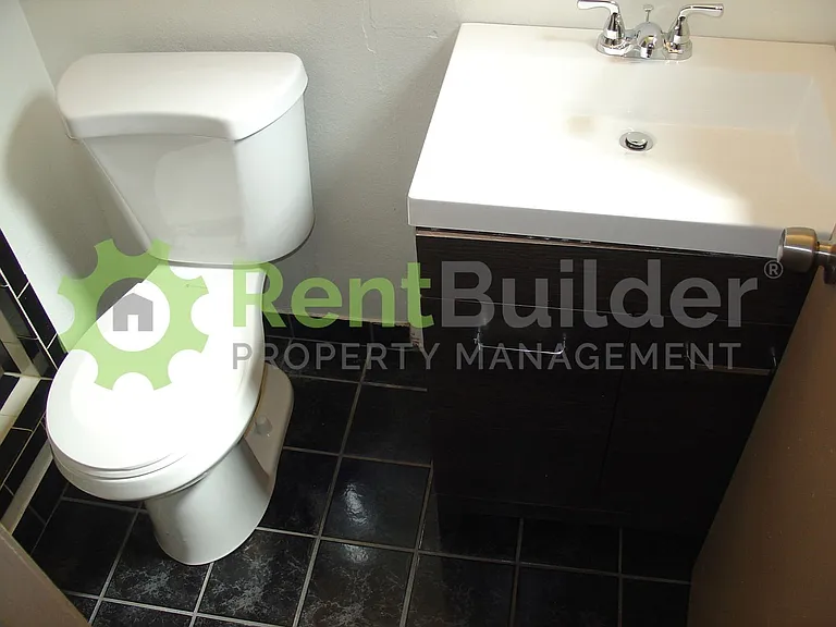 9801 Snow Heights Blvd NE — Photo 9