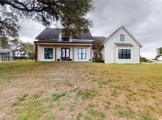 3811 Us Highway 183 S, Cuero, TX 77954
