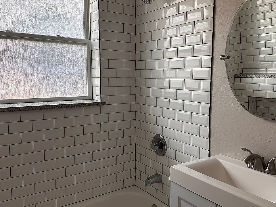 1st image of 4625 E Side Ave #4