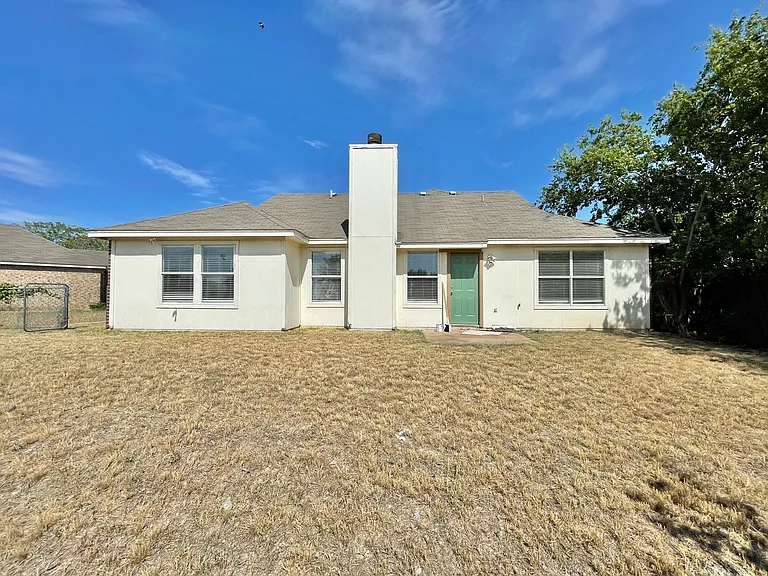 3402 Caprock Cir — Photo 20