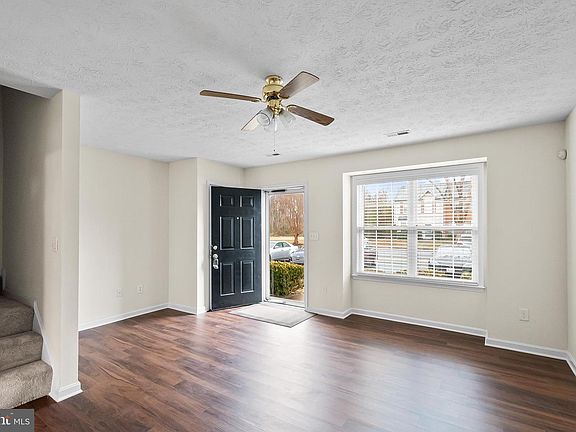 4th image of 10512 Tidewater Plains Dr