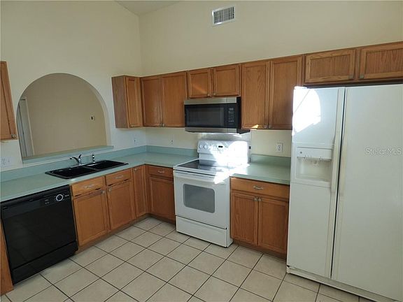 4th image of 2160 Eola Ct