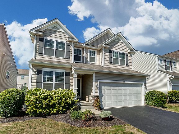 3rd image of 365 Lemery Dr