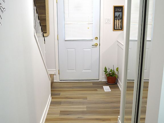 4th image of 93 Hansen Rd N #6