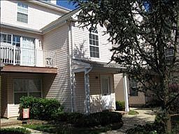 1st image of 612 Hampshire Dr