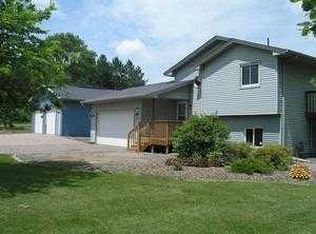 5170 71st Ln N, Loretto, MN 55357