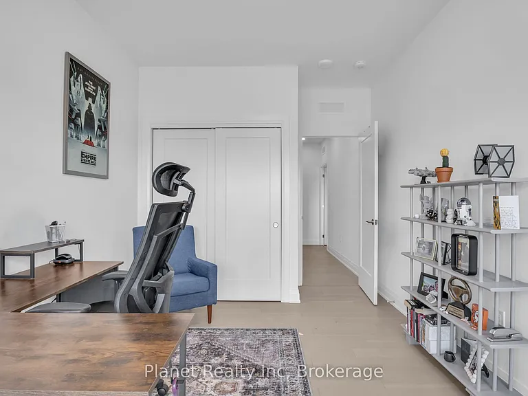 71 Wyndham St S #1006 — Photo 23