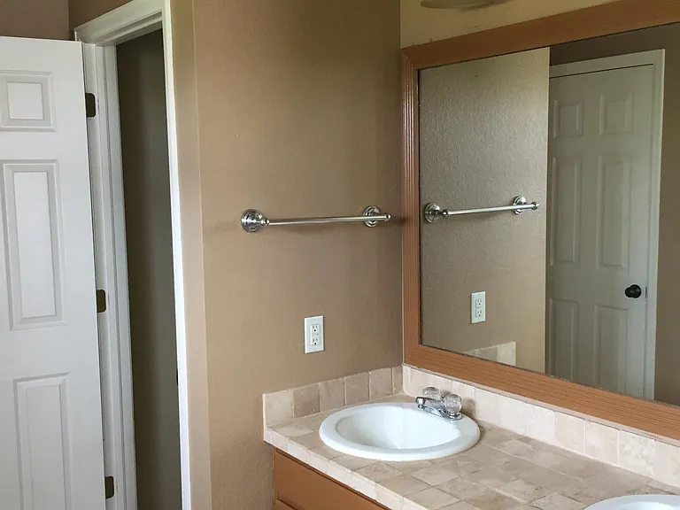 4595 Elizabeth Ln — Photo 14