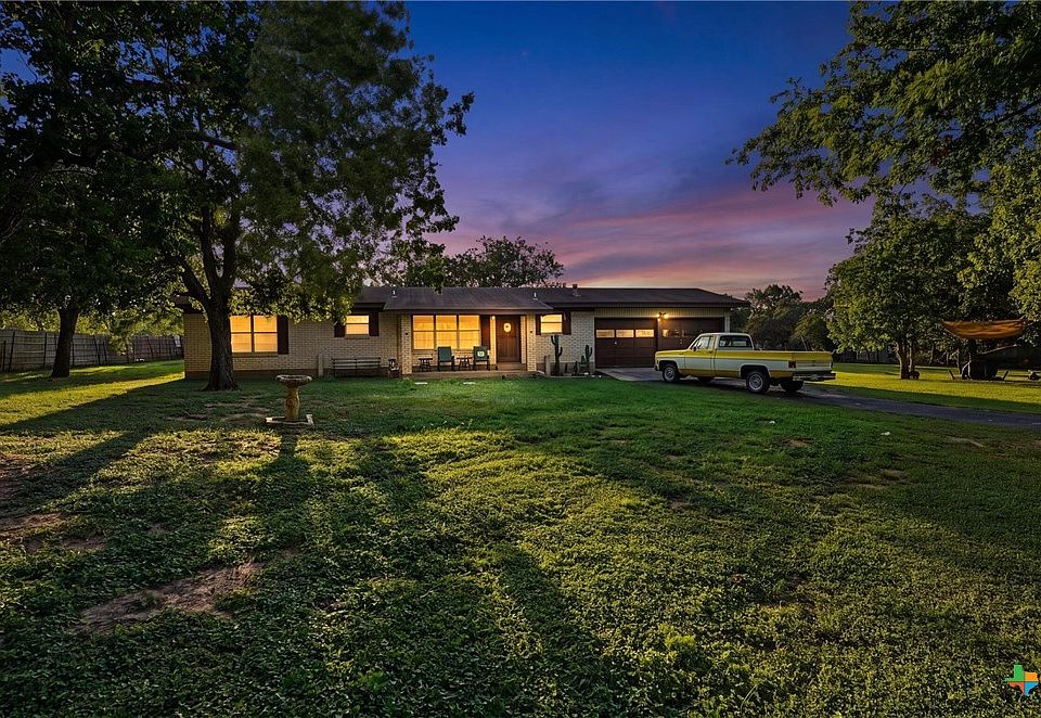 1st image of 236 Shady Ln