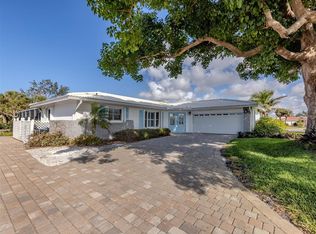 17 Brentwood Ln, Englewood, FL 34223