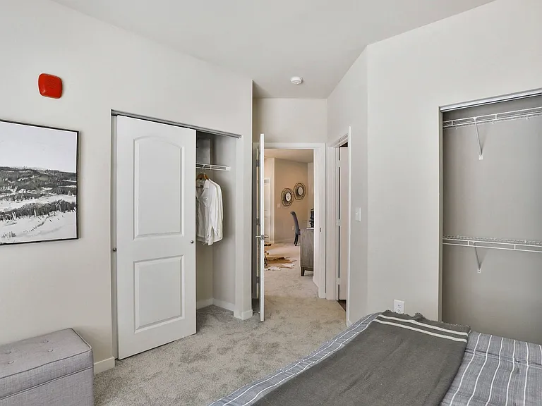 Aventura at Hawk Ridge — Photo 26