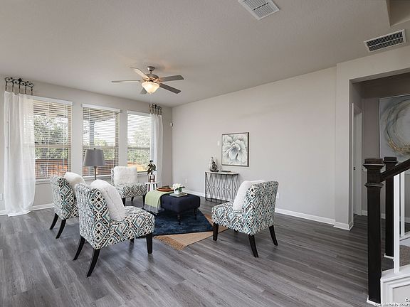 3rd image of 7407 COVE WAY