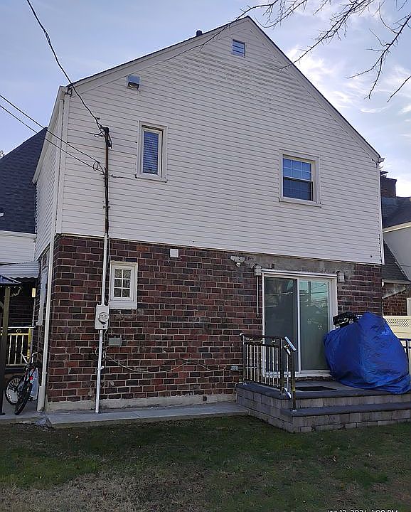 2nd image of 15 Tower Ct