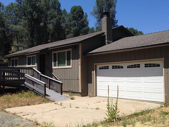 2nd image of 24279 Carson Dr