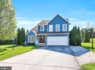 12 Apple Rd, New Freedom, PA 17349