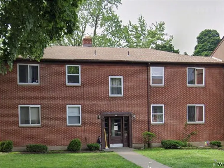 12 Latona Ct #1 — Photo 1