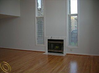 5th image of 4781 Fairway Ct #1