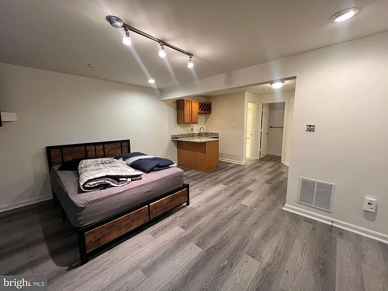 10528 Catalina Pl — Photo 8
