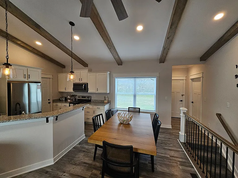 710 Orchard St — Photo 23