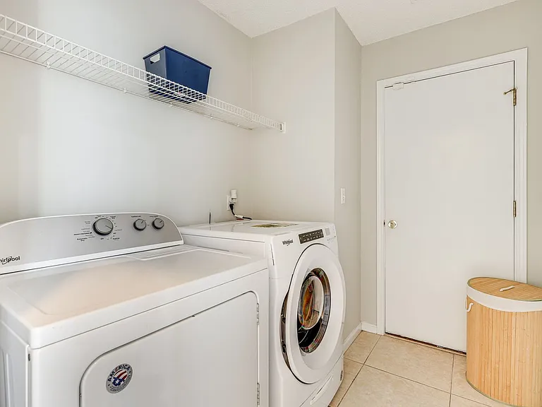 Laundry Room Cabinet