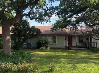 2217 W Oak St #B, Denton, TX 76201