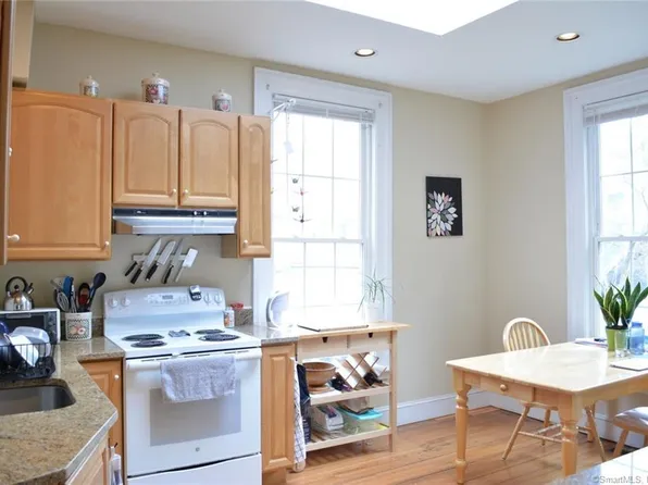 104 William St #2, New Haven, CT 06511