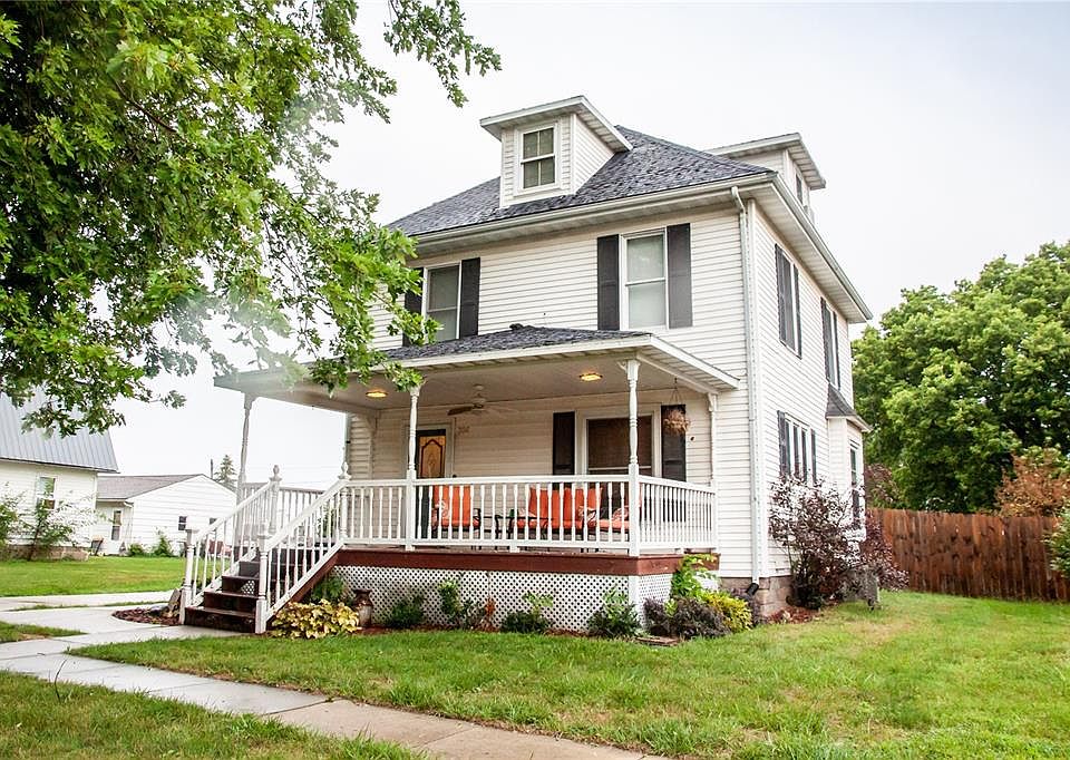 1st image of 306 W Kohlhase St