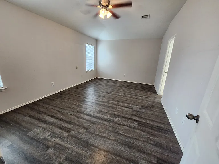 3229 Corrigan Ln — Photo 9