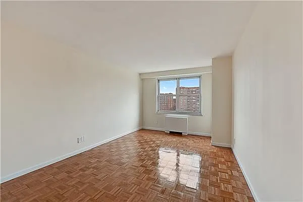 Sold by Exclusive Properties Sotheby's International Realty | media 6