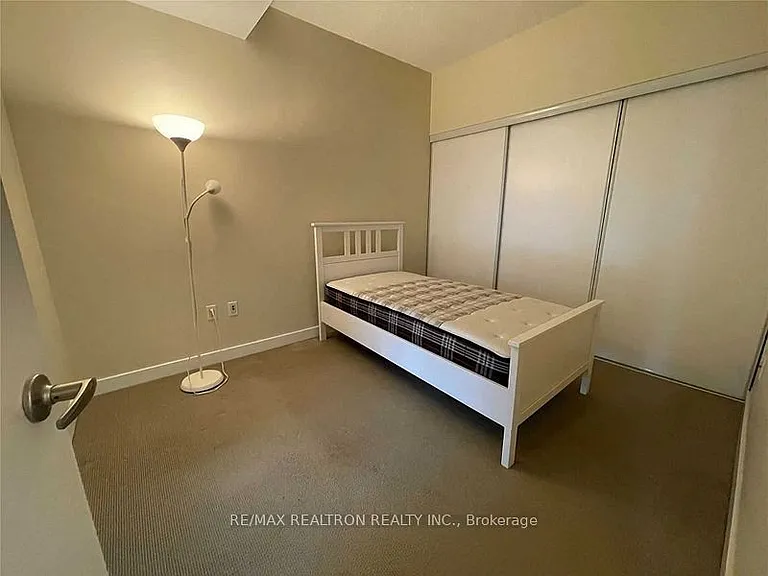 151 Dan Leckie Way #1056 — Photo 8