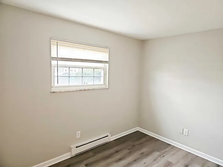 Highview Apartments — Photo 26