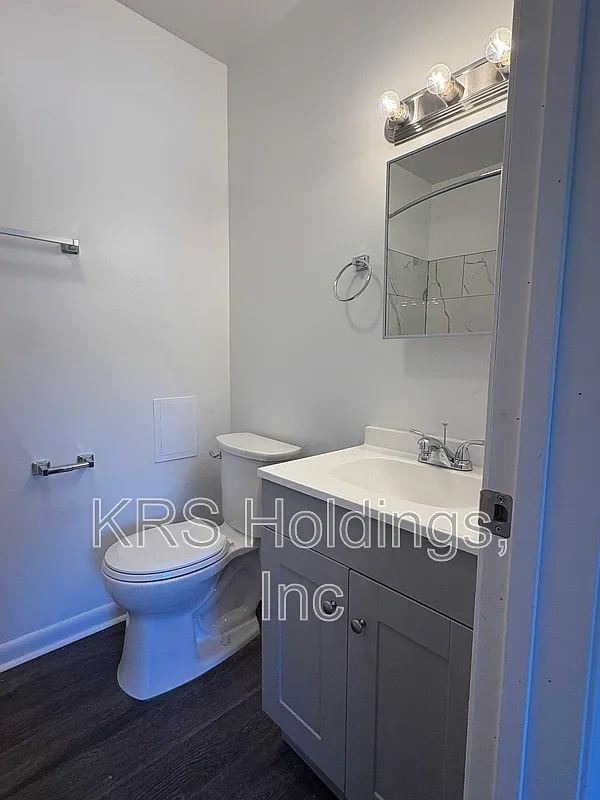 1 bed, 1.0 bath, 689 sqft, $1,295 — Photo 4