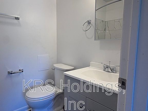 4th image of 2305 Alfalfa Ln #2305