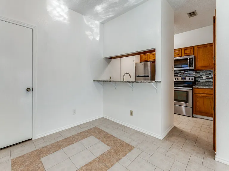 7340 Skillman St #605 — Photo 6