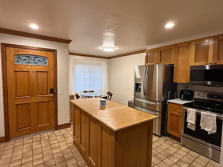 8840 Villa La Jolla Dr #203 — Photo 18