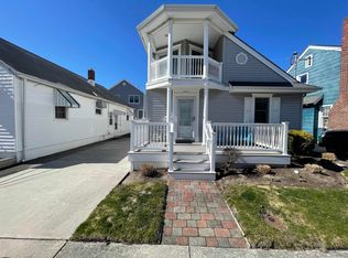 104 N Iroquois Ave, Margate, NJ 08402