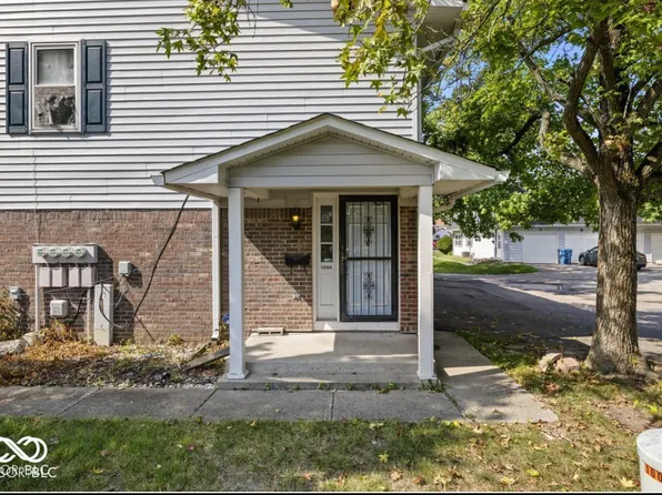 10064 Penrith Dr, Indianapolis, IN 46229
