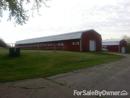 Horse Barn