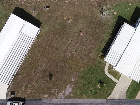 3rd image of 185 Edgewood Blvd