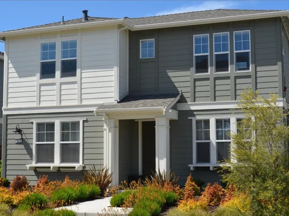2611 California Ave, Marina, CA 93933