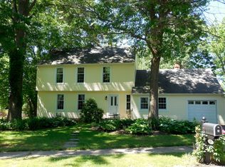 17 Algonquin Rd, Doylestown, PA