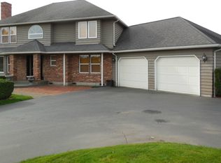 827 W Pole Rd, Ferndale, WA 98248