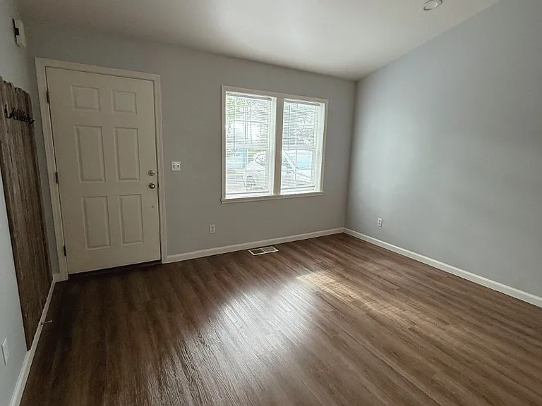 6106 NE Oar Dr — Photo 10